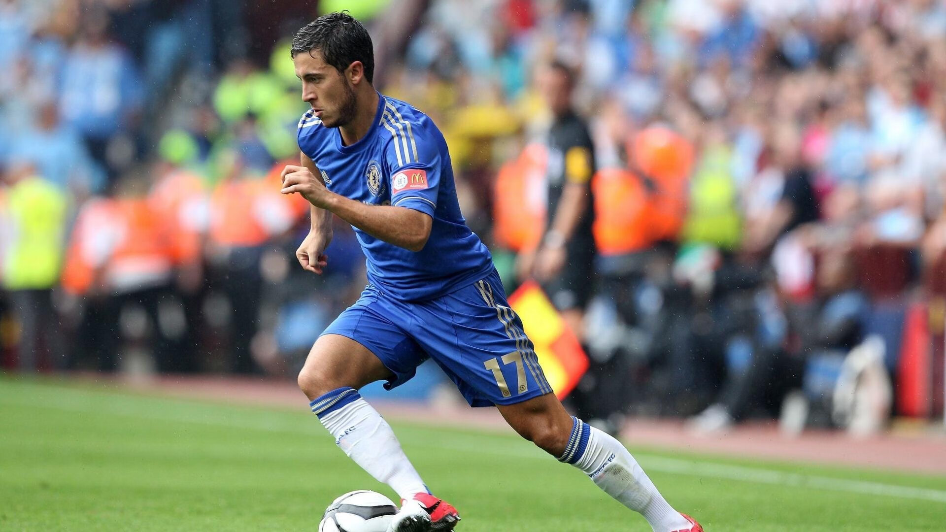 DWG观众热烈欢呼!,C罗迎来二十赛季出色发挥赢得满堂喝彩